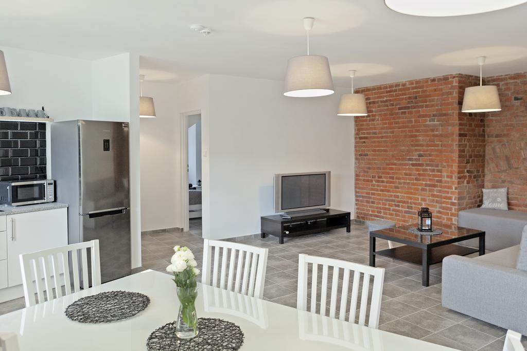 Apartamenty W Starym Browarze 1 Клодзко Екстериор снимка