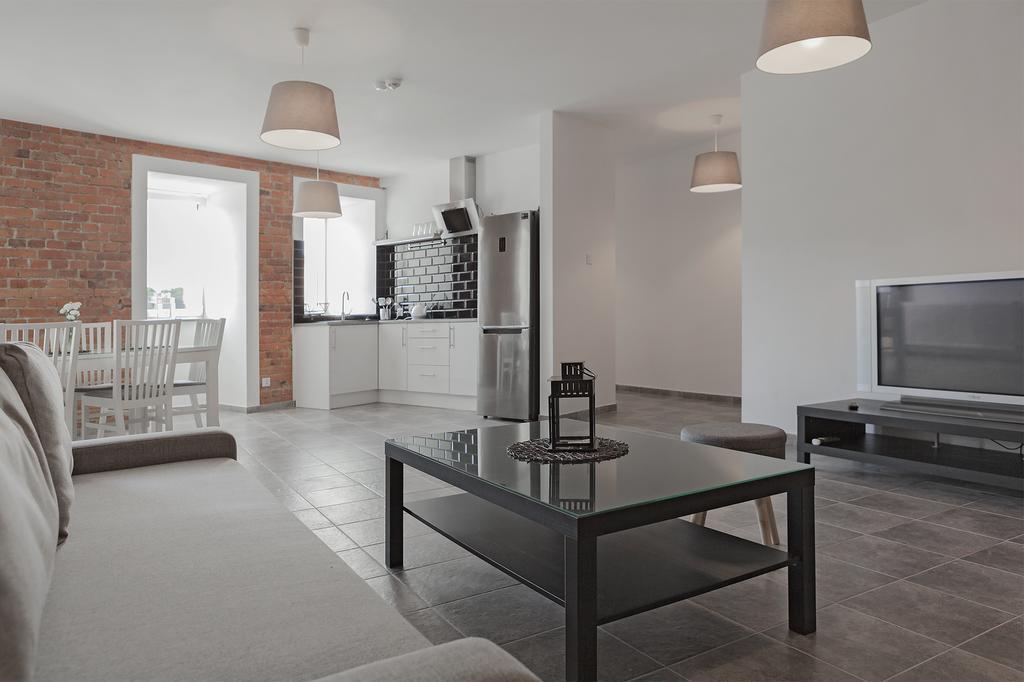 Apartamenty W Starym Browarze 1 Клодзко Екстериор снимка